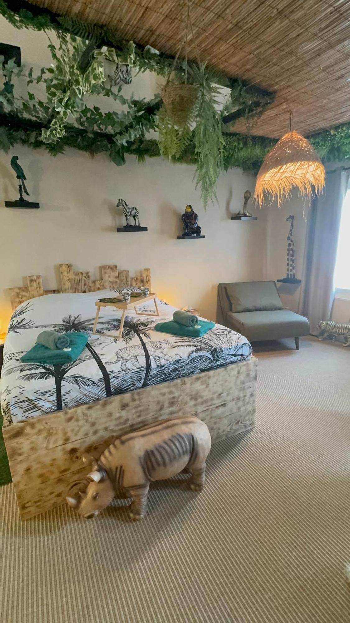 Bed and Breakfast La Jungle De Sissy Saintes-Maries-de-la-Mer Esterno foto